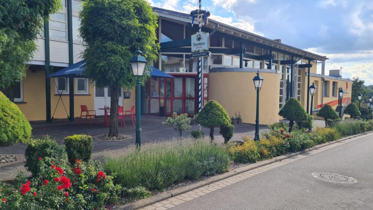 Terra Ventura Hotel Gondorf Exterior photo